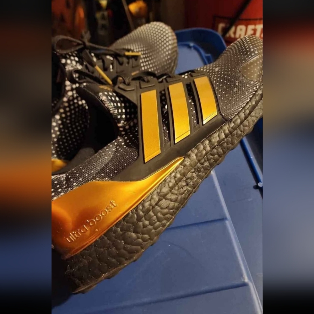 EUC! Adidas Ultra Boost Men's Shoes - Black and Gold